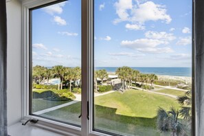 Interior - Oceanfront | Luxury 3rd Floor Turtle Dunes Villa | Fully Renovated (Fernandina Beach)