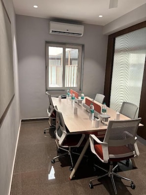 Meeting facility - Hotel Four Point Corner (Pali)