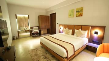 Laptop workspace, free WiFi