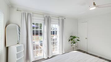 2 chambres, fer et planche à repasser, accès Internet, draps fournis
