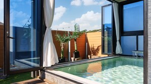 Basic Room, 1 Bedroom (Holy C (Pool Villa/BBQ/Pet Park))