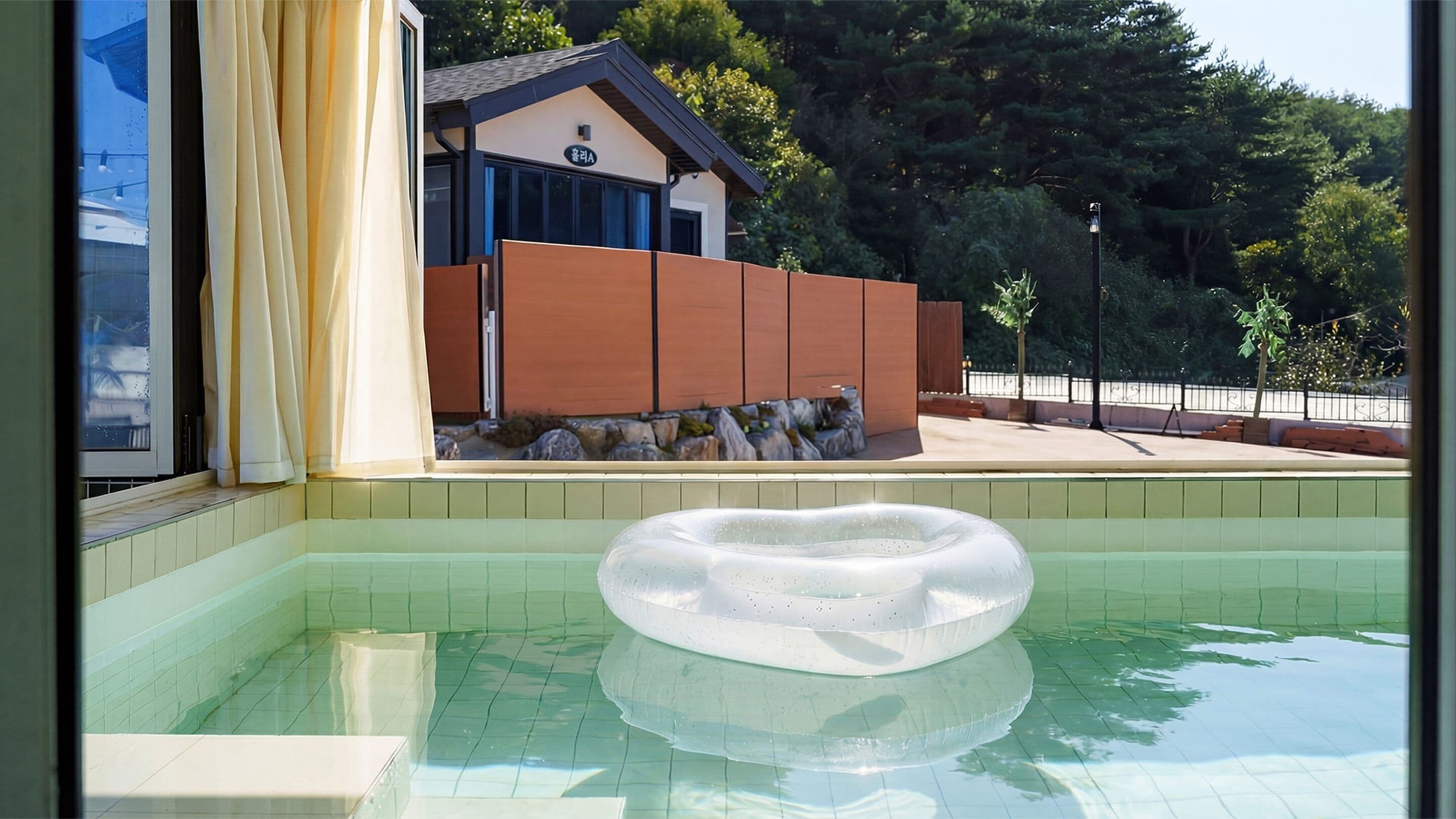 Basic Room, 1 Bedroom (Holy D (Pool Villa/BBQ/Pet Park)) | 1 bedroom, free WiFi