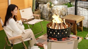 Phòng cơ bản, 1 phòng ngủ (Holy A (Pool Villa/BBQ/Pet Park)) | 1 phòng ngủ, truy cập Internet không dây miễn phí 