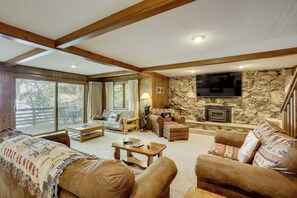 TV, fireplace - Big Portage Lakefront Home: Boat, Swim & More (Land O' Lakes)