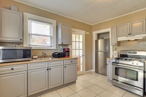Fridge, microwave, oven, stovetop - Free Parking Spot! Extended Stay Near Newark & NYC (Irvington)