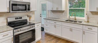 Quiet Country Stay: Modern Home Near Paducah