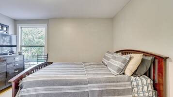 1 chambre, accès Internet, draps fournis