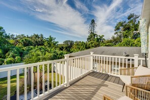 Terrace/patio - 4 Mi to Siesta Key: Family Getaway w/ Balcony (Sarasota)