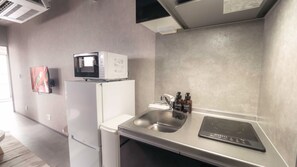 Fridge, microwave, stovetop, cookware/dishes/utensils - R776A46_301 / Taito-ku Tokyo (Taito-ku)