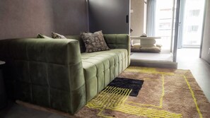 TV - R78FD34_401 / Taito-ku Tokyo (Taito-ku)