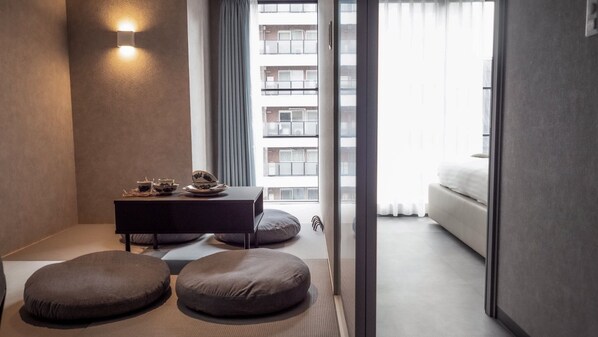 Iron/ironing board, internet, bed sheets - R124705_601 / Taito-ku Tokyo (Taito-ku)