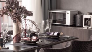 تناول الطعام