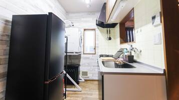 Fridge, microwave, cookware/dishes/utensils