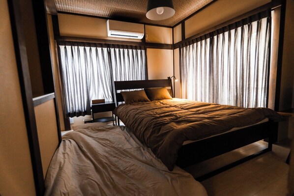 熨斗/熨衫板、免費 Wi-Fi、床單