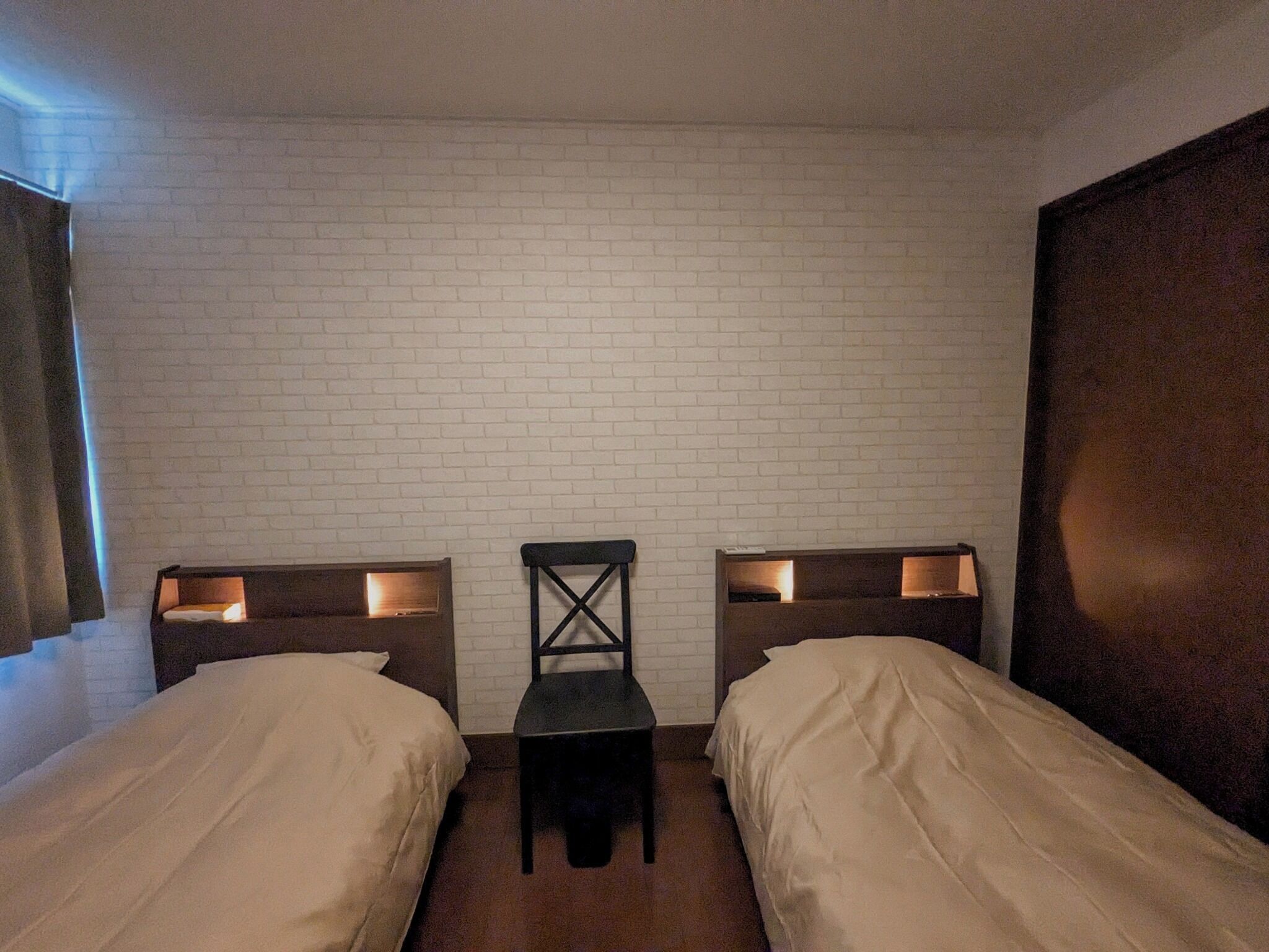 Internet, bed sheets