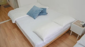 Desk, iron/ironing board, free WiFi, bed sheets - Nonsmoking A33 Namba areaCentral area5 minute / Osaka Ōsaka (Osaka)