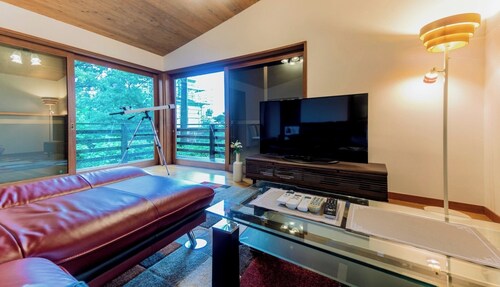 BBQprivate hot springcypress bath1 parking spac / Ito City Shizuoka