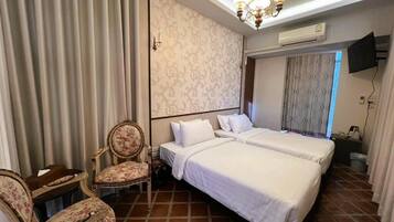 Suite, Sea View | Iron/ironing board, free WiFi