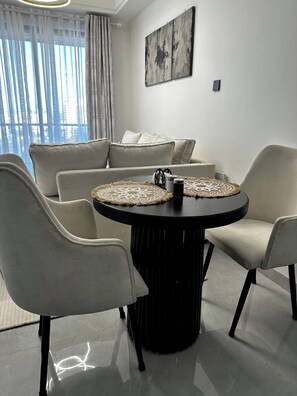 Interior - Luxury 1BR in Kilimani- Pool, Gym & Stunning Views (Nairobi)