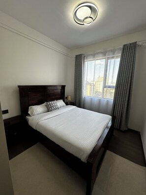 1 bedroom, iron/ironing board, free WiFi, bed sheets - Luxury 1BR in Kilimani- Pool, Gym & Stunning Views (Nairobi)