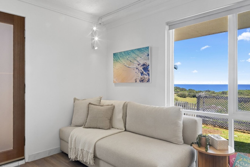 Salt & Sky - Luxe Coastal Getaway! - Moonee Beach