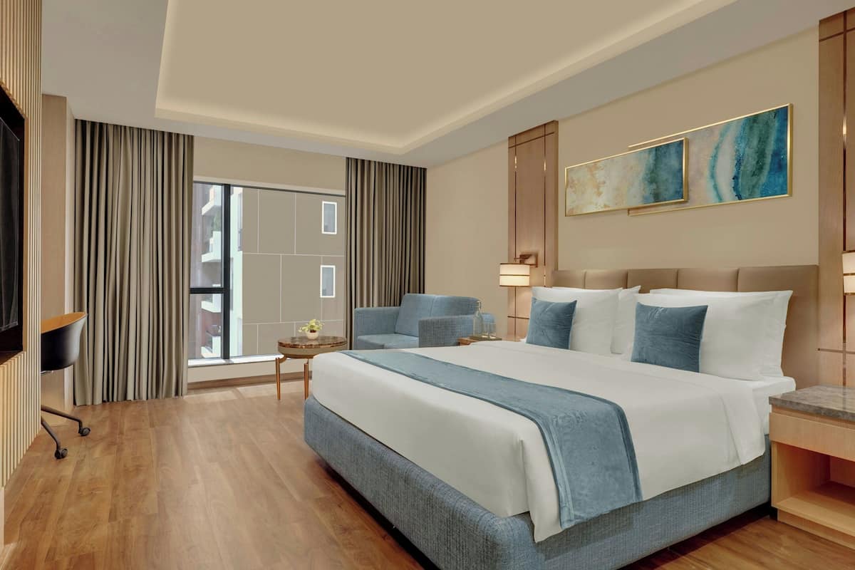 Chambre Premium, 1 très grand lit, vue ville