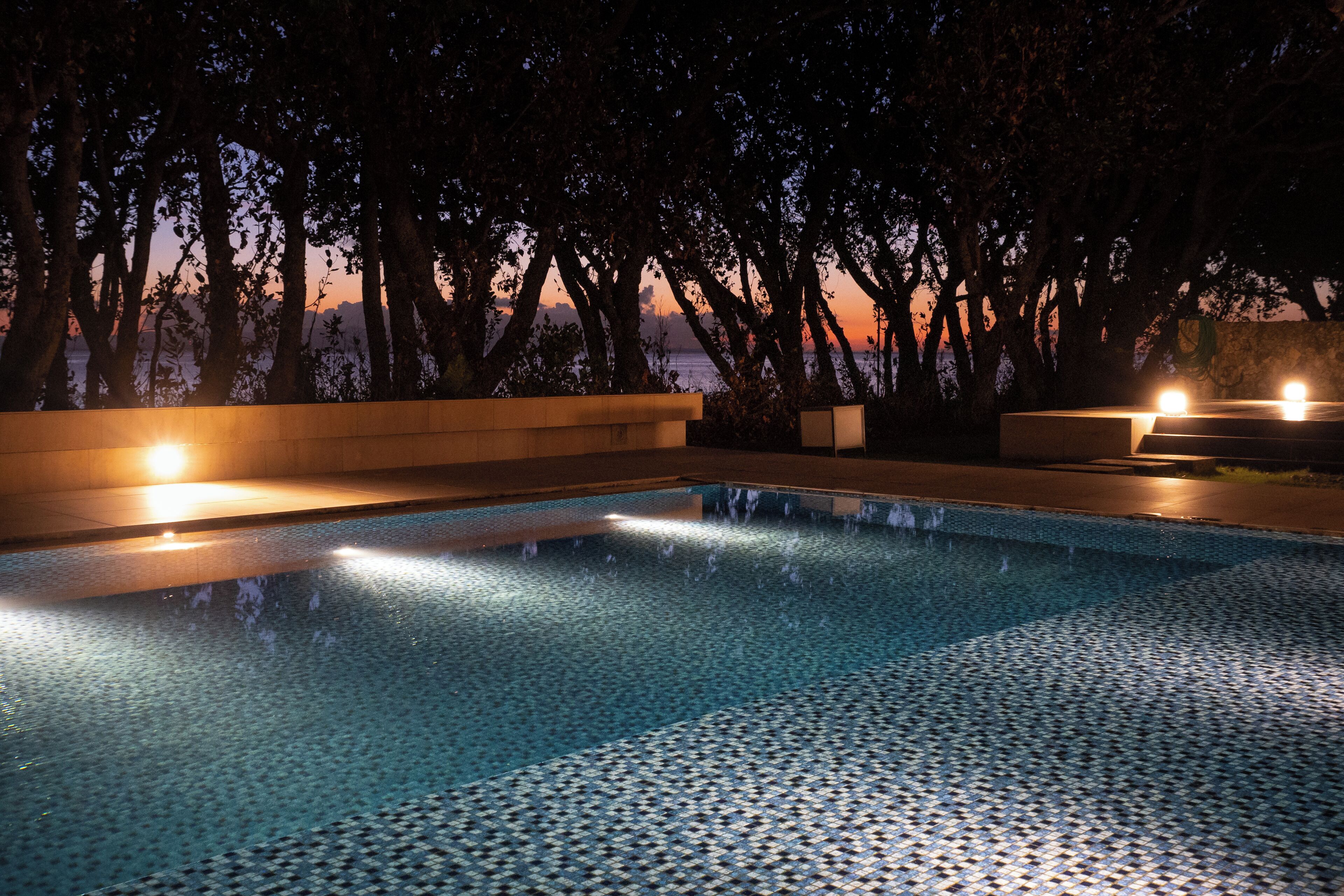 Biệt thự, ban công, quang cảnh hồ bơi | Quang cảnh từ phòng