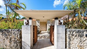 Unclassified image, 5 of 64, button - Ocean Front Villa Ishigakijima 1 (Ishigaki)