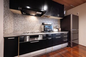 Villa, Balkon, Poolblick | Eigene Küche