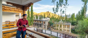 The Hosteller Leh - Hotel Bayshu