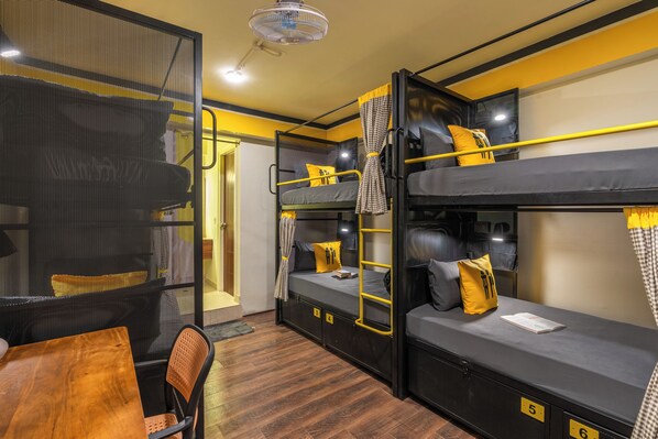 Economy Shared Dormitory | Wi-fi percuma 