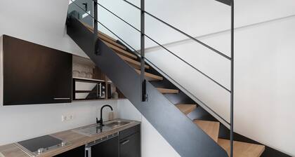 Apartment 'Kaisers Nescht' with Mountain View, Private Terrace and Wi-Fi