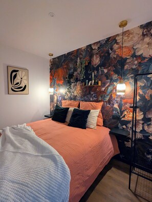 1 quarto, escrivaninha, Wi-Fi de cortesia, roupa de cama