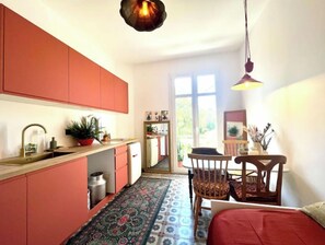 Interior - Antibes charming apartment 1920 renovated bright seaside close to the oldtown (Antibes)