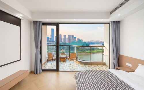 Chongqing Chuluo River View Hotel