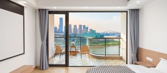 Chongqing Chuluo River View Hotel