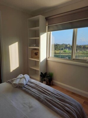 1 bedroom, iron/ironing board, WiFi, bed sheets - Grasmere Lodge with Garden (Gruyere)