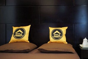 Deluxe Double Room with Balcony and River View