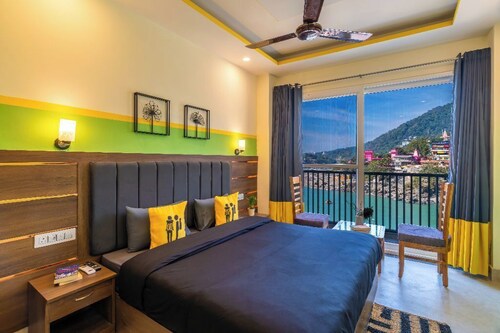 The Hosteller Rishikesh Laxman Jhula