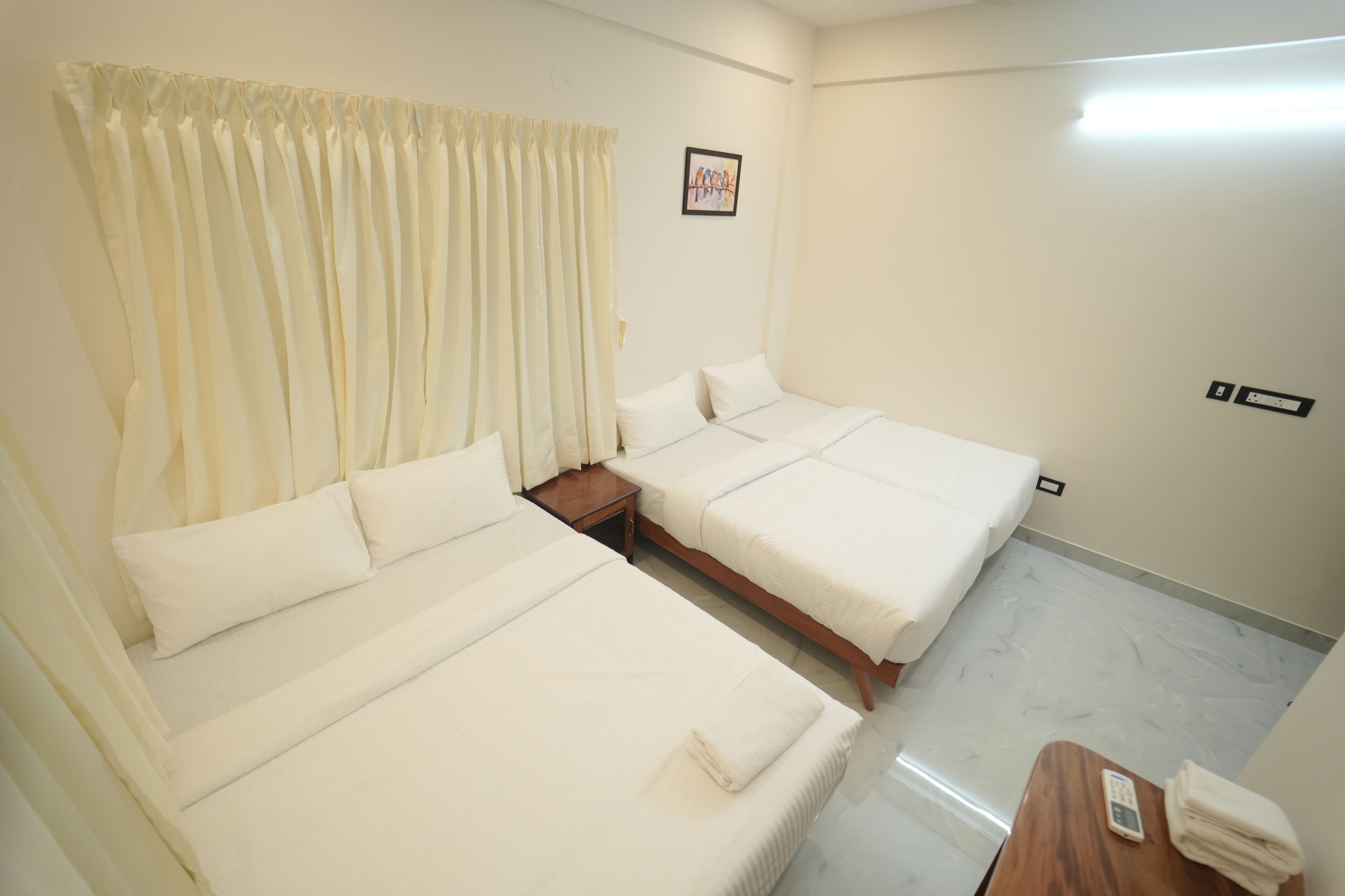 ห้องดีลักซ์สำหรับสี่ท่าน | โต๊ะทำงาน, พื้นที่ทำงานแบบใช้แล็ปท็อป, Wi-Fi ฟรี