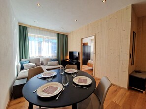 Dining - Schanzlbichl by Interhome (Fügen)