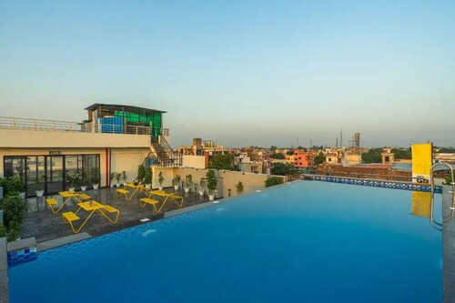 The Hosteller Agra Tajganj