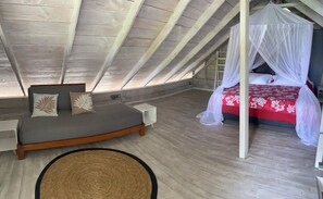 1 bedroom, in-room safe, free WiFi, bed sheets - Moorea Fare Korail-private pool and sea access-Temae (Moorea)