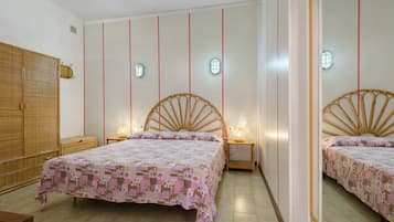 1 bedroom, iron/ironing board, WiFi