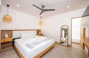 4 bedrooms, WiFi, bed sheets - Entire home in Tamarindo, Costa Rica - 10 guests4 bedrooms6 beds3.5 baths (Tamarindo)