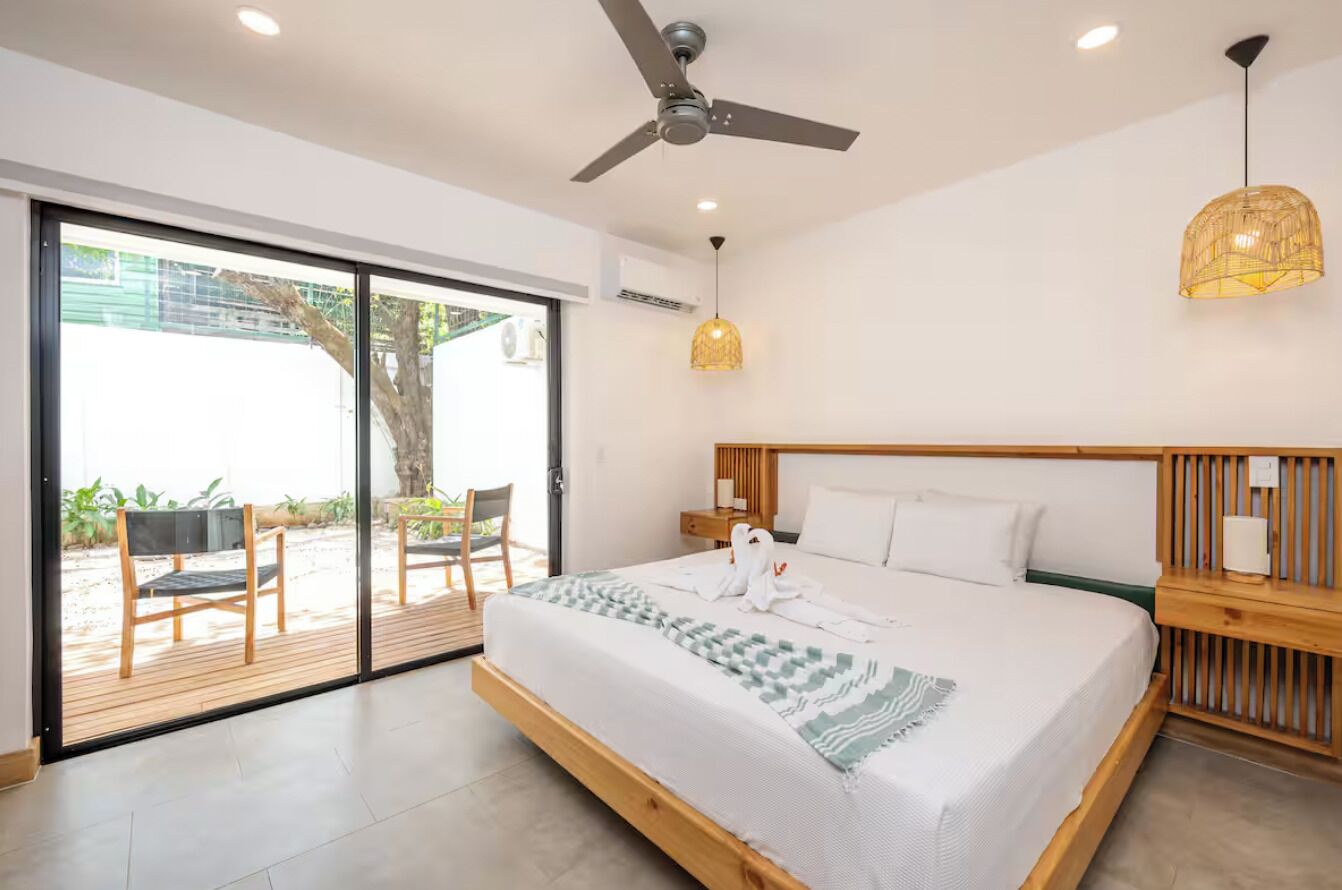 4 bedrooms, WiFi, bed sheets