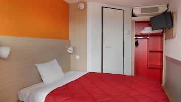 Iron/ironing board, free WiFi, wheelchair access