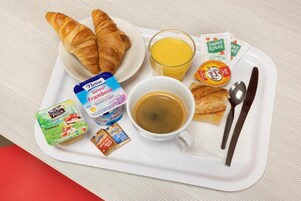 Café da manhã com buffet todos os dias mediante uma taxa
