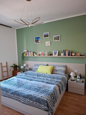 1 bedroom, WiFi, bed sheets - Bright & Cozy Apartment with balcony in Trento (Trento)