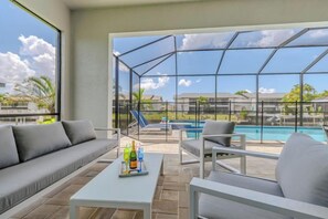 Pool - Villa Sunshine (Cape Coral)